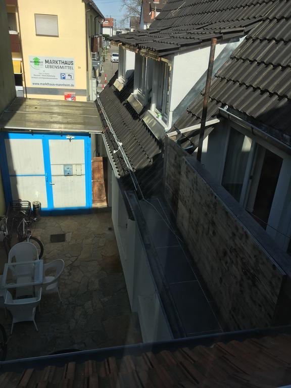 Pension Haus Baron 2 Friedrichsfeld Edingen-Neckarhausen Luaran gambar