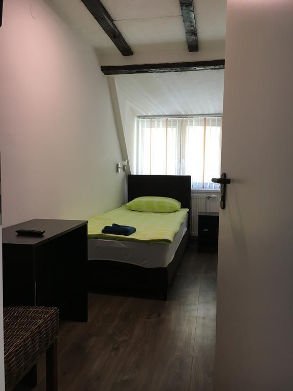 Pension Haus Baron 2 Friedrichsfeld Edingen-Neckarhausen Luaran gambar