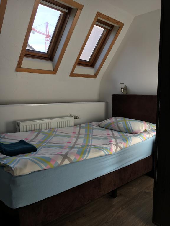 Pension Haus Baron 2 Friedrichsfeld Edingen-Neckarhausen Luaran gambar